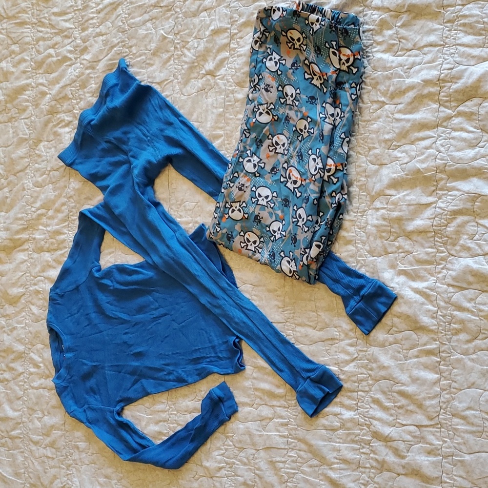 Long John's Set Kids 16/18 NWOT bonus PJ Bottoms Skulls